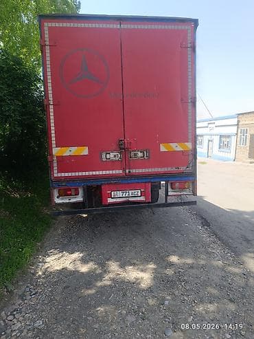 Транспорт: Жүк ташуучу унаа, Mercedes-Benz, Стандарт — 3