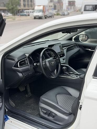 Унаа сатуу: Toyota Camry: 2021 г., 2.5 л, Вариатор, Гибрид, Седан — 9