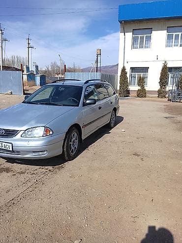 Toyota: Toyota Avensis: 2003 г., 2 л, Кол менен иштөөчү, Дизель, Универсал — 3
