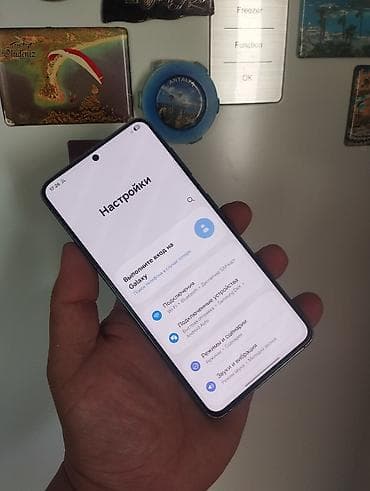 apple iphone 4: Samsung Galaxy S21, Б/у, 128 ГБ, цвет - Серый, 2 SIM — 4