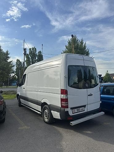 2008: Легкий грузовик, Mercedes-Benz — 4