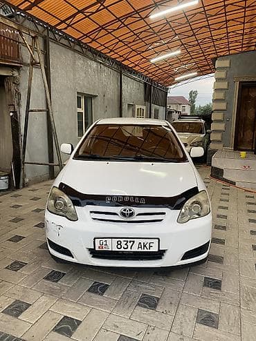 Toyota Corolla: 2005 г., 2 л, Механика, Дизель, Хэтчбэк — 1