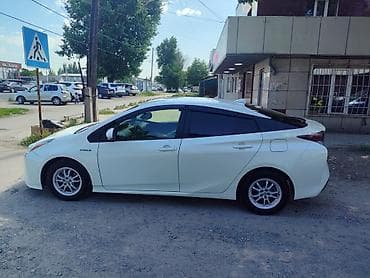 prius: Toyota Prius: 2018 г., Гибрид, Лифтбек — 8