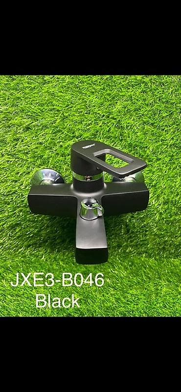 Смеситель для ванны/душа JXE3-B046, цвет Black (матовый черный) - — 1