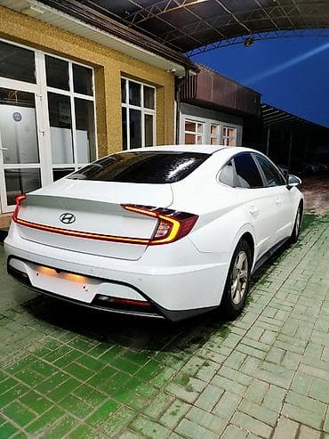 не нужное: Hyundai Sonata: 2021 г., 2 л, Автомат, Газ, Седан — 4