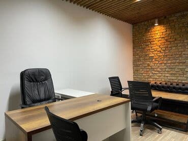 сниму помещение в бишкеке: Общая площадь - 36 м2 2 кабинета Отдельный вход  Санузел, евроремонт — 6