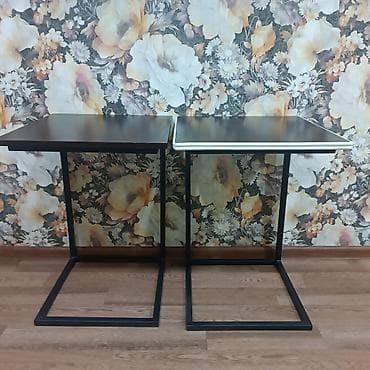 По 2000 сом. Состояние отличное! Ватсаппа нет. Соцсетями не пользуюсь