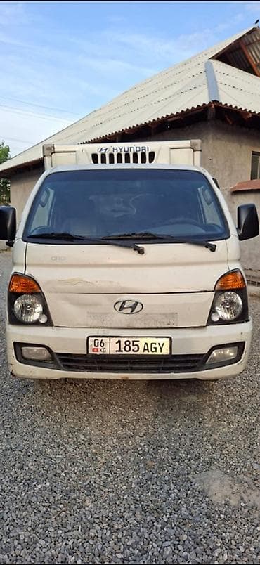 hyundai h 1: Легкий грузовик, Hyundai, Б/у — 2