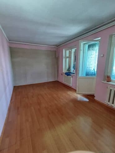продаю домик: Үй, 314 кв. м, 7 бөлмө, Риелтор, Эски ремонт — 10
