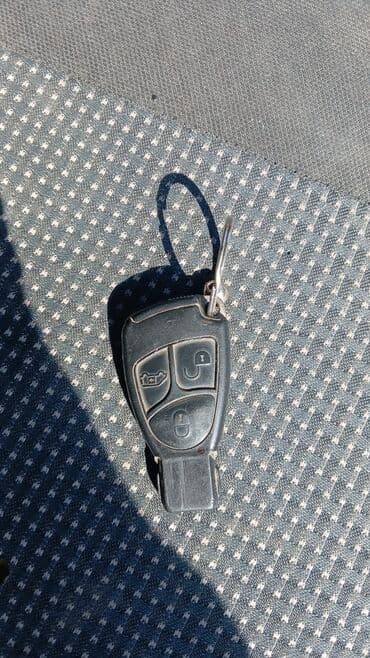 программирование ключей: Замок зажигания Mercedes-Benz 2009 г., Б/у, Оригинал, Германия — 8