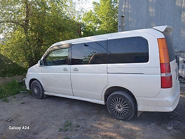крыло на степ: Honda Stepwgn: 2002 г., 2 л, Автомат, Бензин, Минивэн — 2