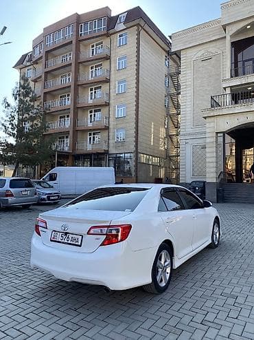 bmw e35: Toyota Camry: 2014 г., 2.5 л, Автомат, Бензин, Седан — 4