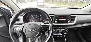 handa jazz: Kia Stonic: 2018 г., 1.4 л, Автомат, Бензин, Хэтчбэк — 10