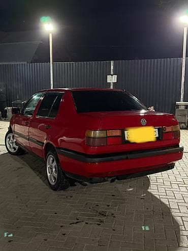 outback 2017: Volkswagen Vento: 1992 г., 1.8 л, Механика, Бензин, Седан — 5