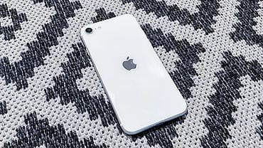 IPhone SE 2020, Белый