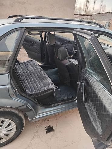 Унаа сатуу: Volkswagen Santana: 1990 г., Седан — 4