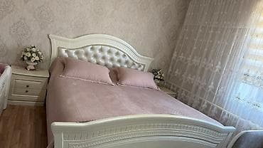 Срочно продаётся Классический комплект мебели для спальни, цвет айвори