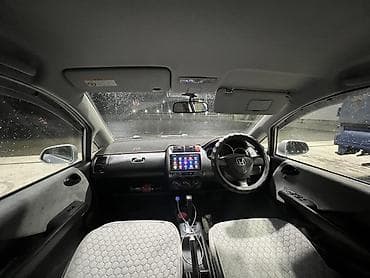lalafo машины: Honda Fit: 2002 г., Автомат, Бензин, Хэтчбэк — 4