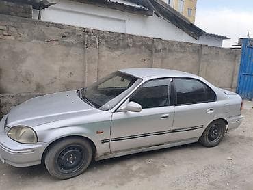 Honda Civic: 1999 г., 1.6 л, Автомат, Бензин, Седан