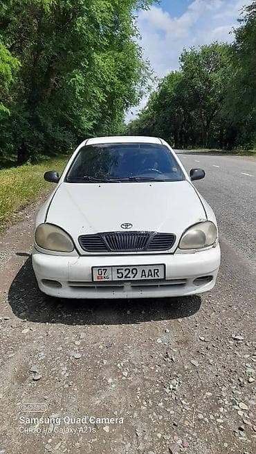 Daewoo Lanos: 1999 г., 1.5 л, Механика, Бензин, Седан