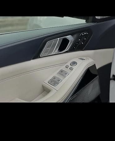 Продажа авто: BMW X7: 2021 г., 4.4 л, Автомат, Бензин, Внедорожник — 4