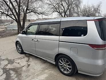 велюровое: Honda Elysion: 2004 г., 2.4 л, Автомат, Бензин, Минивэн — 4