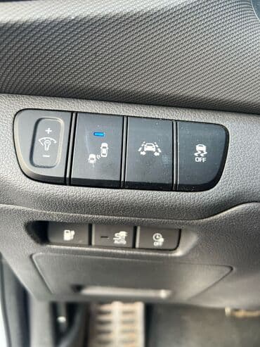 ход: Hyundai Ioniq: 2017 г., Автомат, Электромобиль, Седан — 8