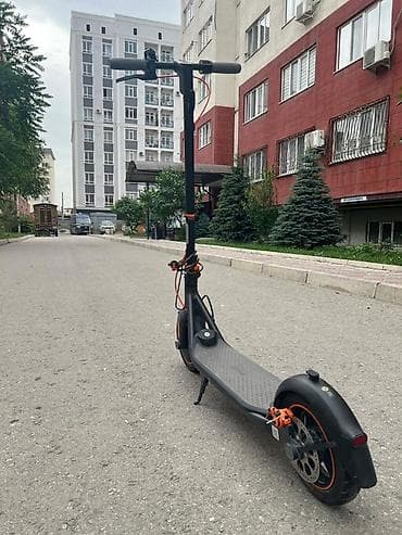 ход королевы: Электросамокат, Ninebot, Без рассрочки, Б/у — 1