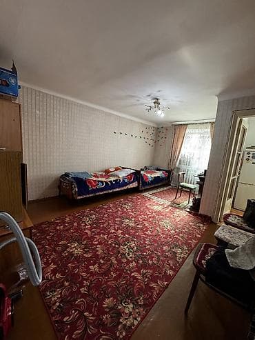 первомая: 1 комната, 30 м², 1 этаж — 1
