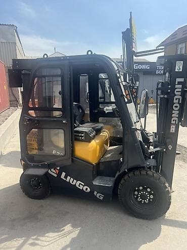 сиденья на фольксваген: Погрузчик, LiuGong, 2025 г., Колесный, Вилочный — 3