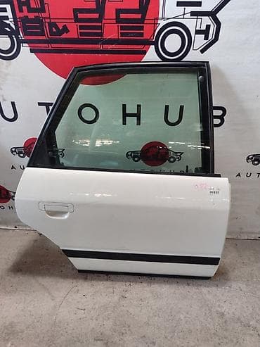 Дверь Audi 100 C4 2.0 1992 задн. прав. (б/у)