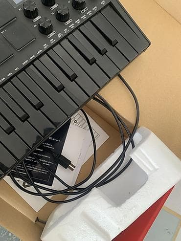 мини клавиатура и мышка для телефона: AKAI Professional MPK mini — компактный USB/MIDI‑контроллер для — 8