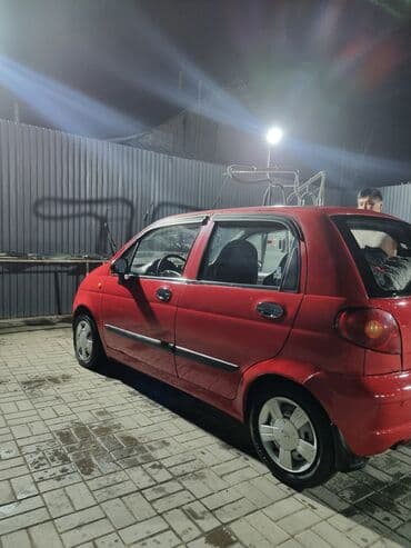 срочно продам авто в связи с переездом: Daewoo Matiz: 2003 г., 0.8 л, Механика, Бензиновая, Хэтчбэк — 4