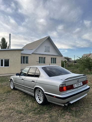 авто ру кыргызстан бишкек: BMW 5 series: 1993 г., 4.6 л, Кол менен иштөөчү, Бензин, Седан — 4