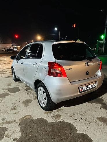 тоуота ярис: Toyota Yaris: 2007 г., 1.3 л, Робот, Бензин, Хэтчбэк — 6