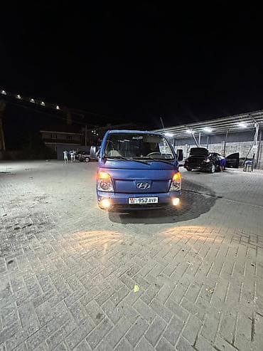 потер 1: Hyundai Porter: 2011 г., 2.5 л, Механика, Дизель, Бус — 8