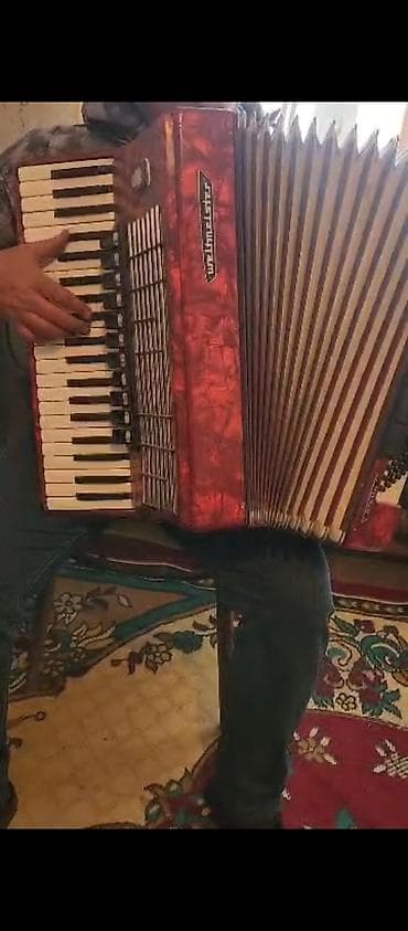 на гитаре: Акордеон сатылат арзан баада
ватсап жазгыла — 3