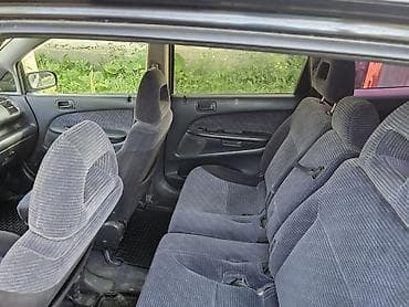 хамер авто: Honda Stream: 2001 г., 1.7 л, Механика, Бензин, Минивэн — 7