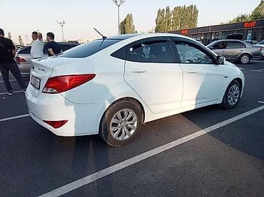 s class 222: Hyundai Solaris: 2015 г., 1.4 л, Механика, Бензин, Седан — 4