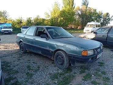 geely galaxy e5: Audi 80: 1989 г., 1.8 л, Механика, Бензин, Седан — 4