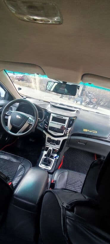 срочно продам авто в связи с переездом: BYD : 2019 г., Седан — 4