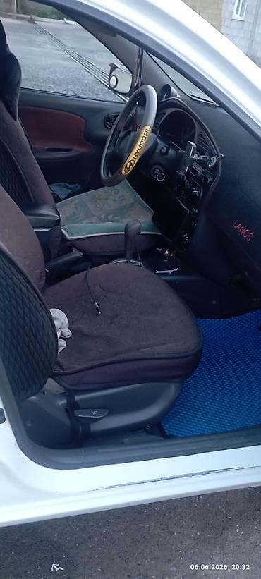 daewoo matiz 2002: Honda Fit: 2000 г., 1.5 л, Вариатор, Бензин, Седан — 5