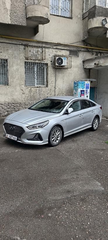 Hyundai Sonata: 2019 г., 2 л, Автомат, Газ, Седан