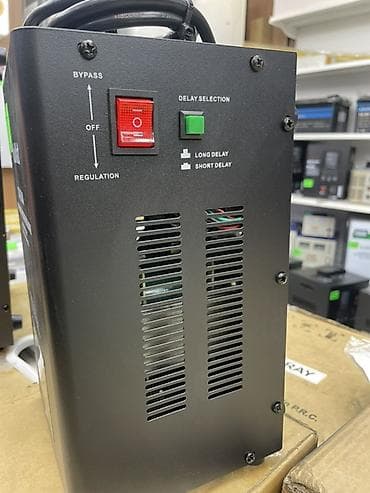 Внутренняя отделка: Стабилизатор напряжения KuWatt TM-2kVA (автоматический регулятор — 2