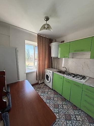 парк победы: 2 комнаты, 45 м², 2 этаж — 4