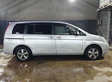 vvt: Toyota Isis: 2005 г., 2 л, Вариатор, Бензин, Минивэн — 6