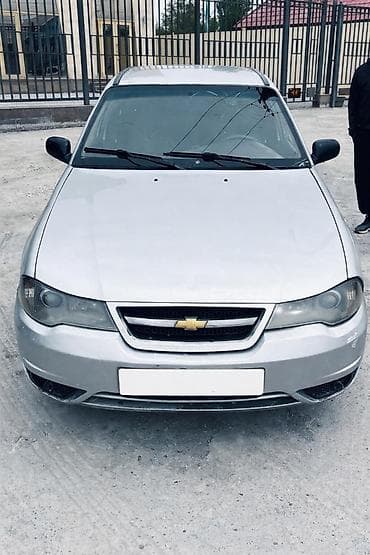Chevrolet Nexia: 2010 г., Бензин, Седан
