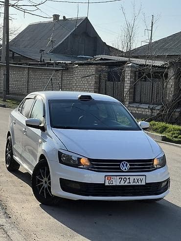 Volkswagen Polo: 2017 г., 1.6 л, Механика, Газ, Седан