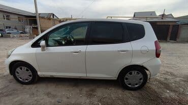 купить нексия 2 в бишкеке: Honda Fit: 2003 г., 1.5 л, Вариатор, Бензиновая — 2