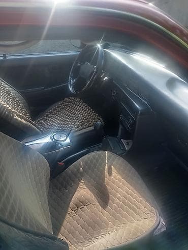 runx alex: Toyota Carina: 1992 г., 2 л, Ручные, Бензин, Хэтчбэк — 6